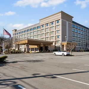 Executive - Lee Fort Lee